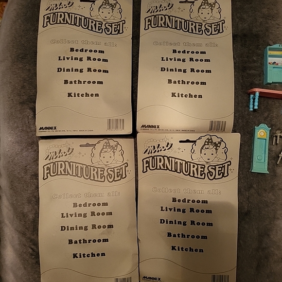 Vintage Mannix Dollhouse Furniture Sets - Picture 7 of 7